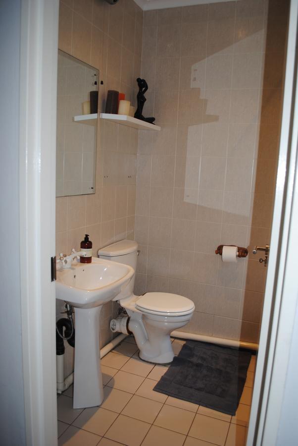 Villa In The Village โจฮันเนสเบิร์ก ภายนอก รูปภาพ